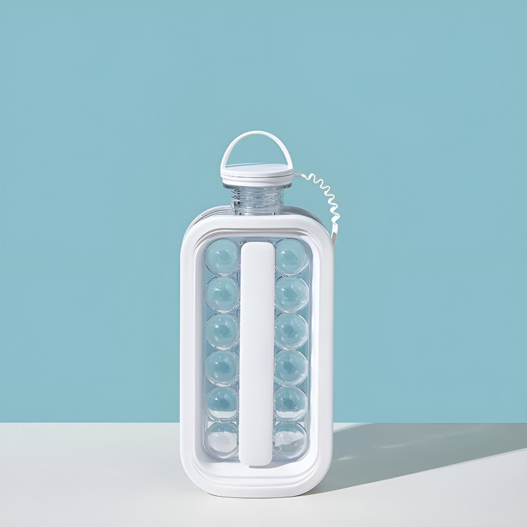 Portable Ice-Making Water Bottle for Drinks