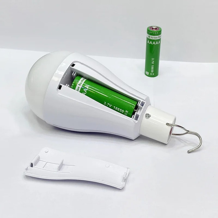 لامپ شارژی سرپیچی 20 وات LED مدل FAE-3920